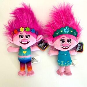 NWT 2 Poppy Plush Dreamworks Trolls World Tour 8 Inch Small Poppy, Ages 3+